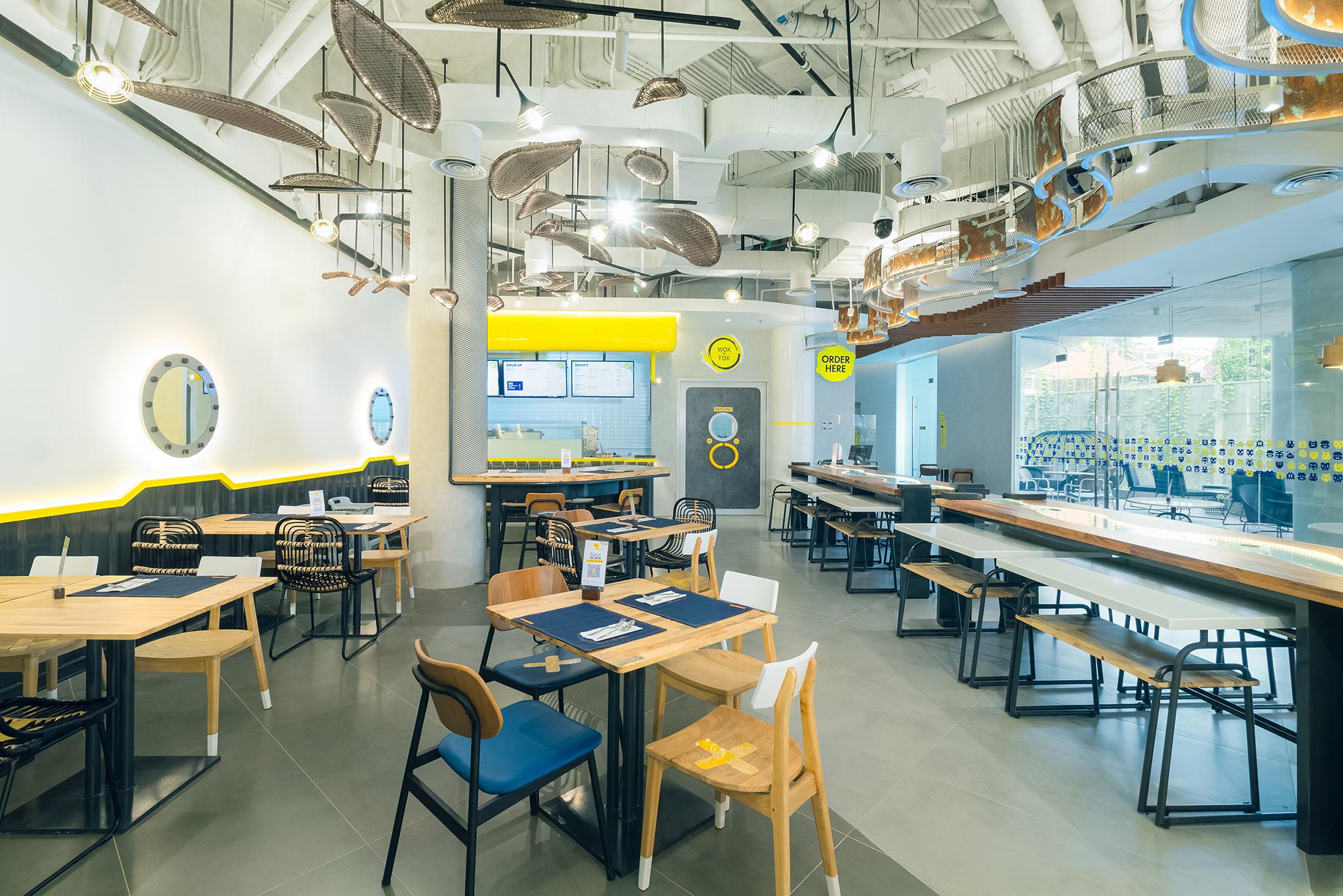 Yello Hotel Kuta Beachwalk Bali Exterior foto